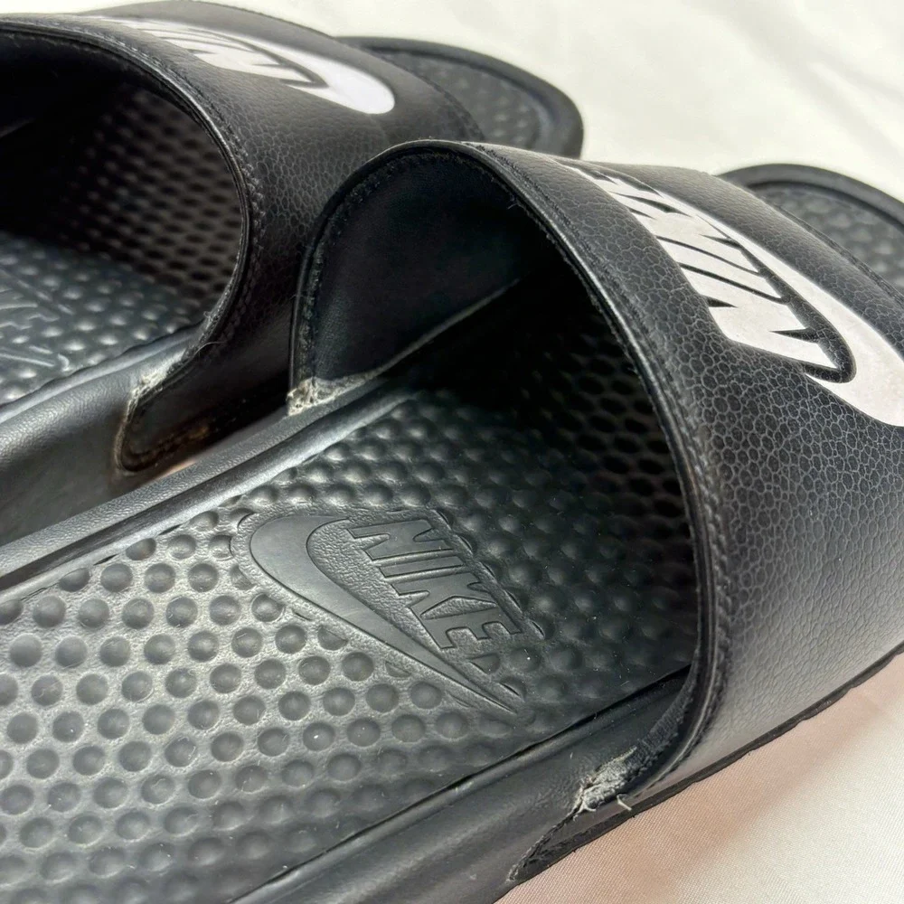 Nike Benassi JDI Sandlas Mens Size 8 Black White Slip On Slides 343880-090